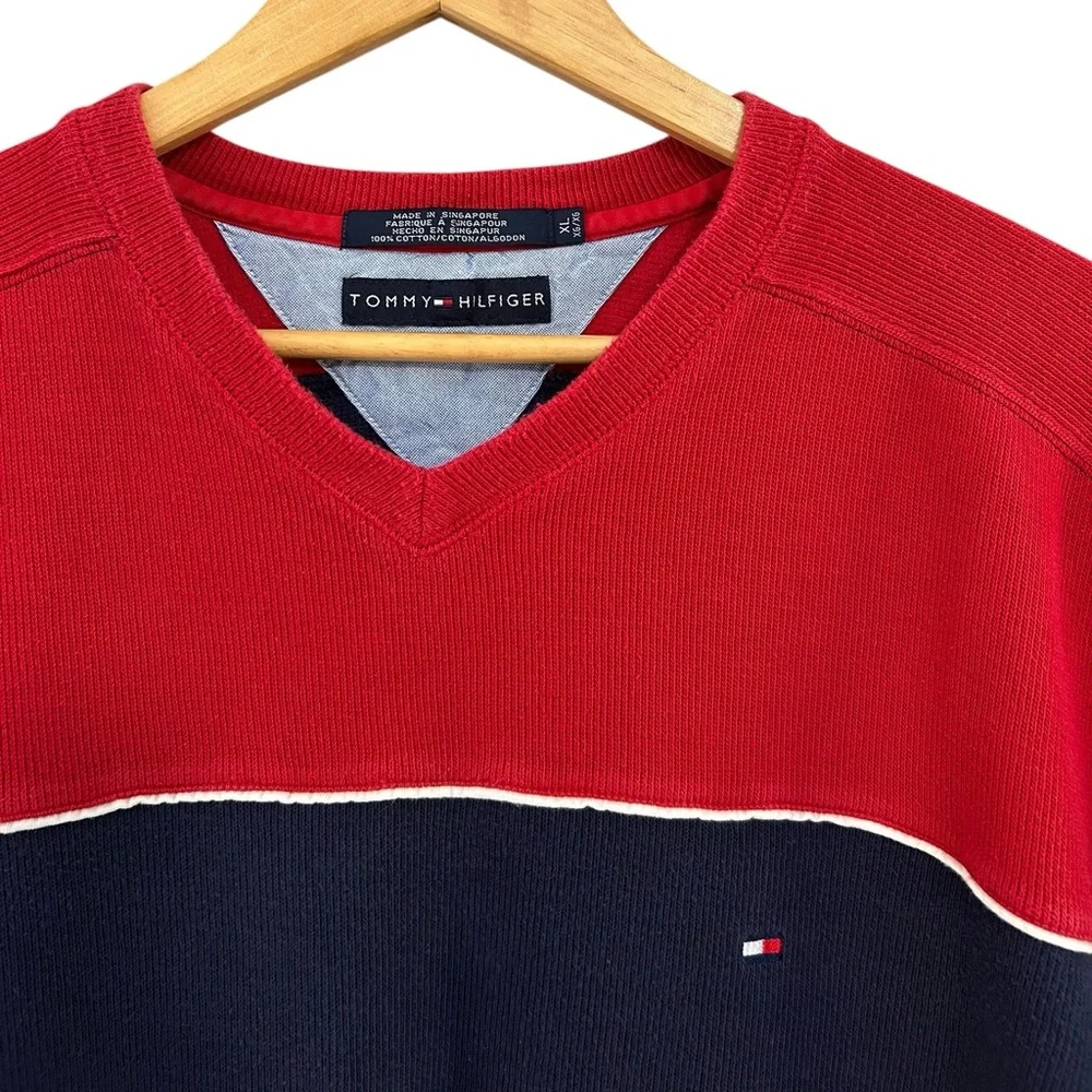 Tommy Hilfiger vintage y2k
